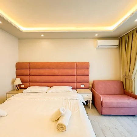 Aparthotel Luna &