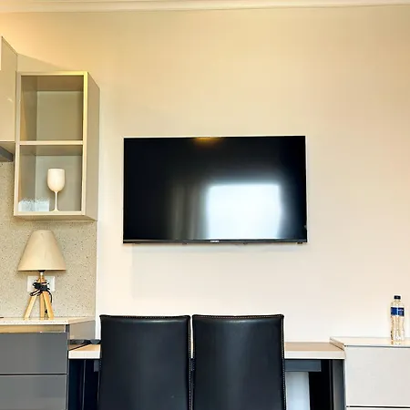 Aparthotel Luna &