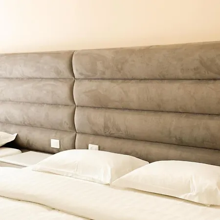 Luna & Aparthotel