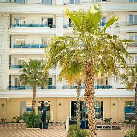 Aparthotel Luna &