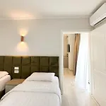 Hotel apartamentowy Luna &