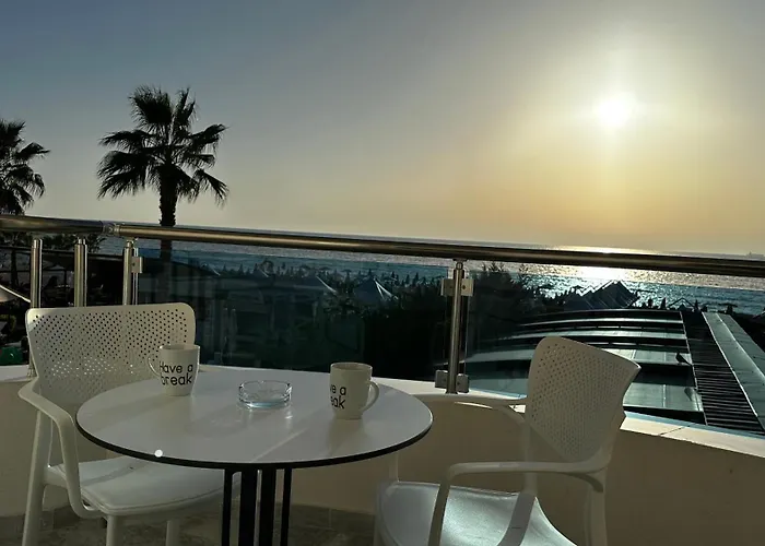 Luna & Apart-hotel 4*