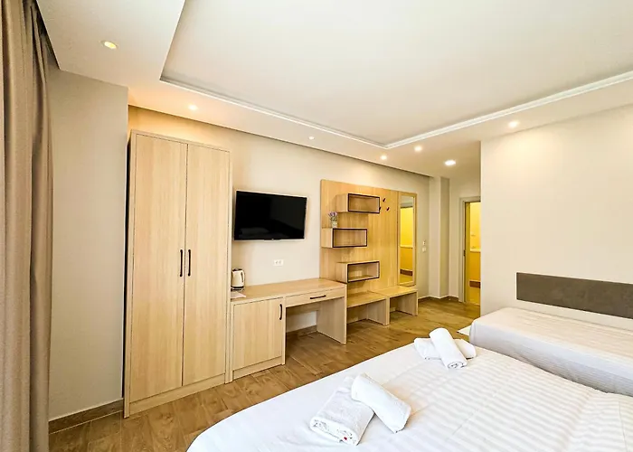 Luna & Apart-hotel 4*