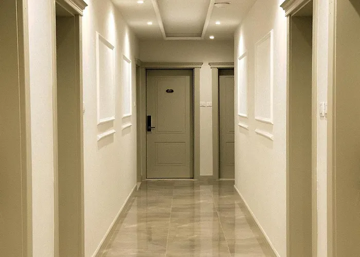 Luna & Apart-hotel 4*